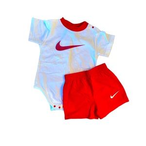 Nike Infant Set